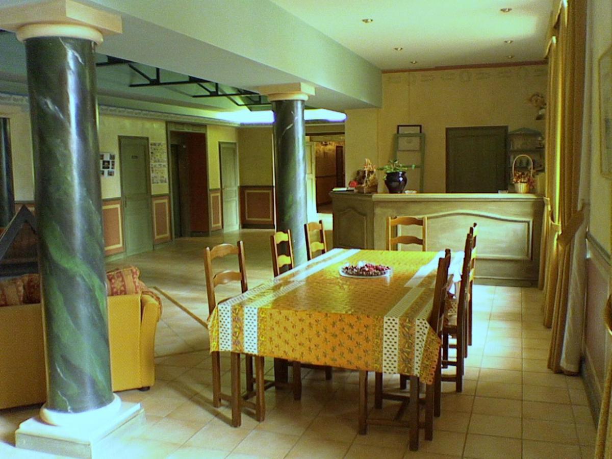Appartement Chateau Des Gipieres Montbrun-les-Bains Exterior foto